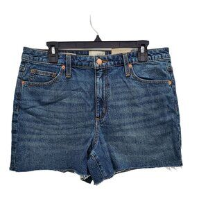 Universal‎ Thread Women's Vintage Midi High Rise Denim Mom Short NWT Size 12/31R